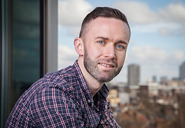 GavinRobertsPressPhoto5.jpg