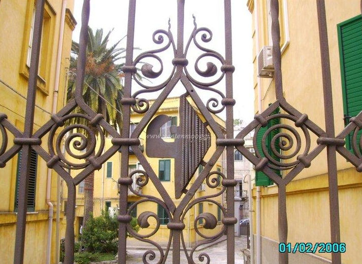 Fascio su Cancello