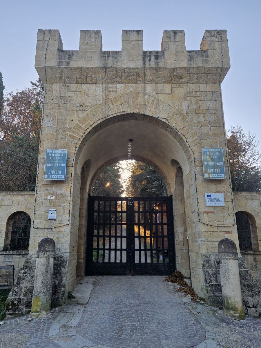 Rocca delle Caminate
