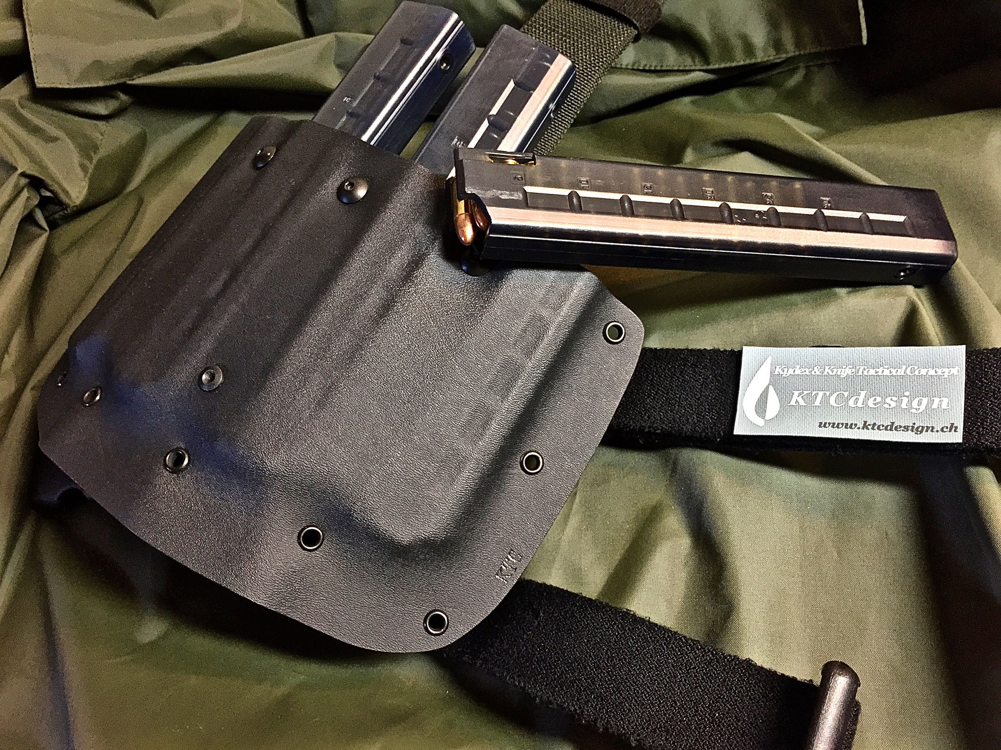 Holster de cuisse magasin APC9