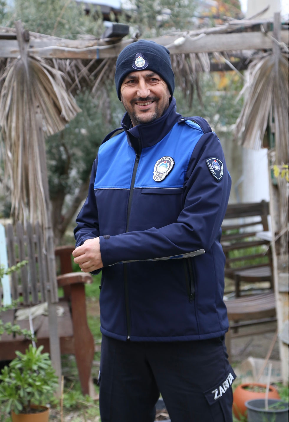 Küçük resim: Zabıta mont