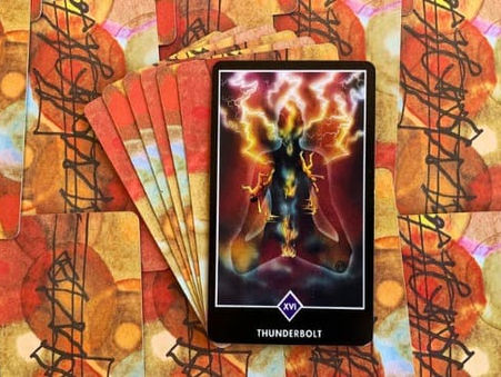 Tarot Zen Osho - Relâmpago (A Torre): Significado e interpretação da carta - Oráculos Web