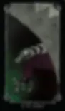 o monstro da escada que tem os dedos de cobra escondido em baixo da escada