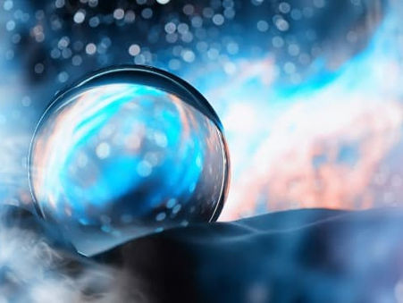 Oráculos Online: História, Tipos, e Como Aproveitar ao Máximo sua Consulta Espiritual - Oráculos Web