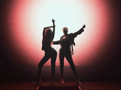 Robyn Zara Larsson Talk to Me, Zara