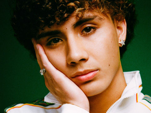 El regional mexicano se apodera de COLORSxSTUDIOS con la sesión de DannyLux
