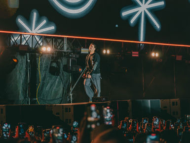 Rels B y J. Abecia nos derriten con “Te Regalo”