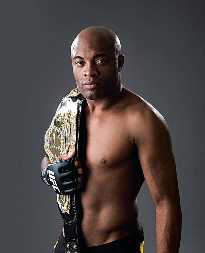 anderson-silva-com-cinturão-do-UFC