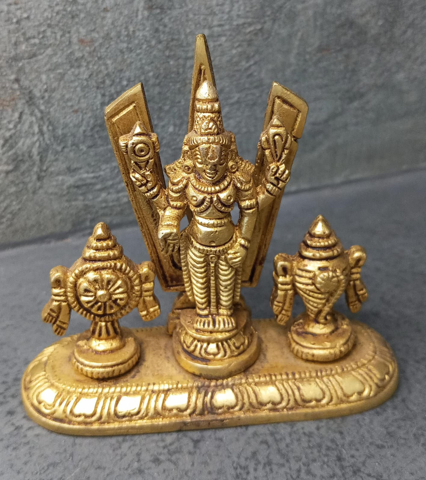 Vishnu Brass - 3.5 Inches