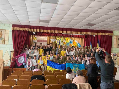 Творчо-мистецькому конкурсі «Ватра» («Слава Героям»)