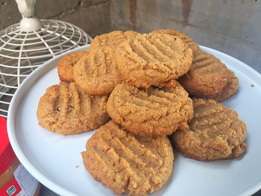 Galletas de Mantequilla de Maní Ultra Fáciles, con solo 4 Ingredientes!