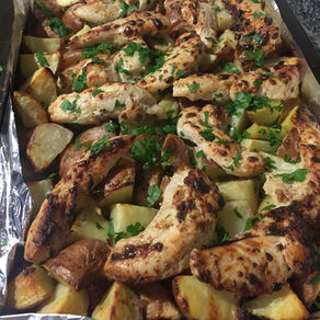 Papas y Pollo Ranch al Horno (todo en una sola fuente!)