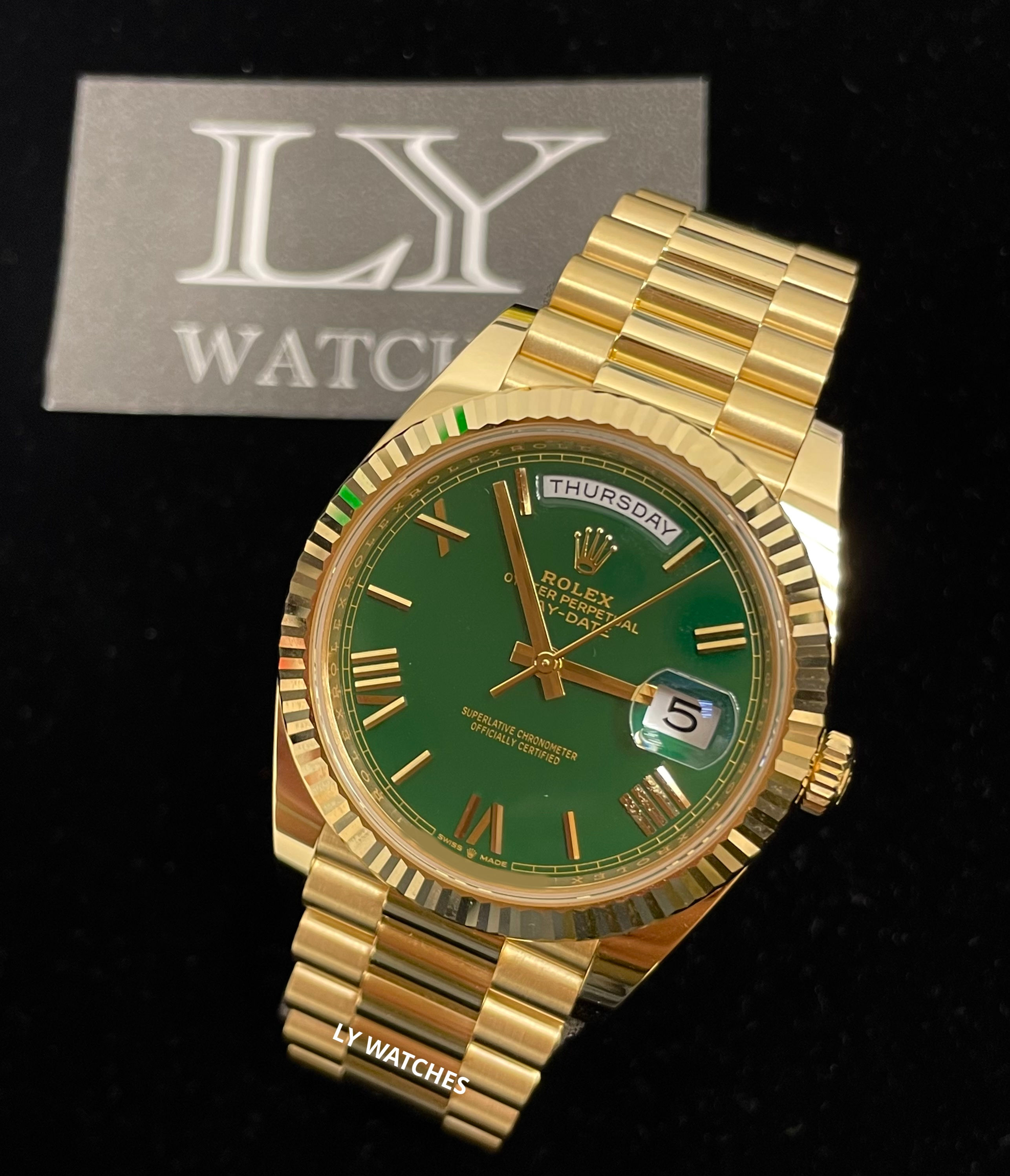 ROLEX DAY-DATE 228238 GREEN