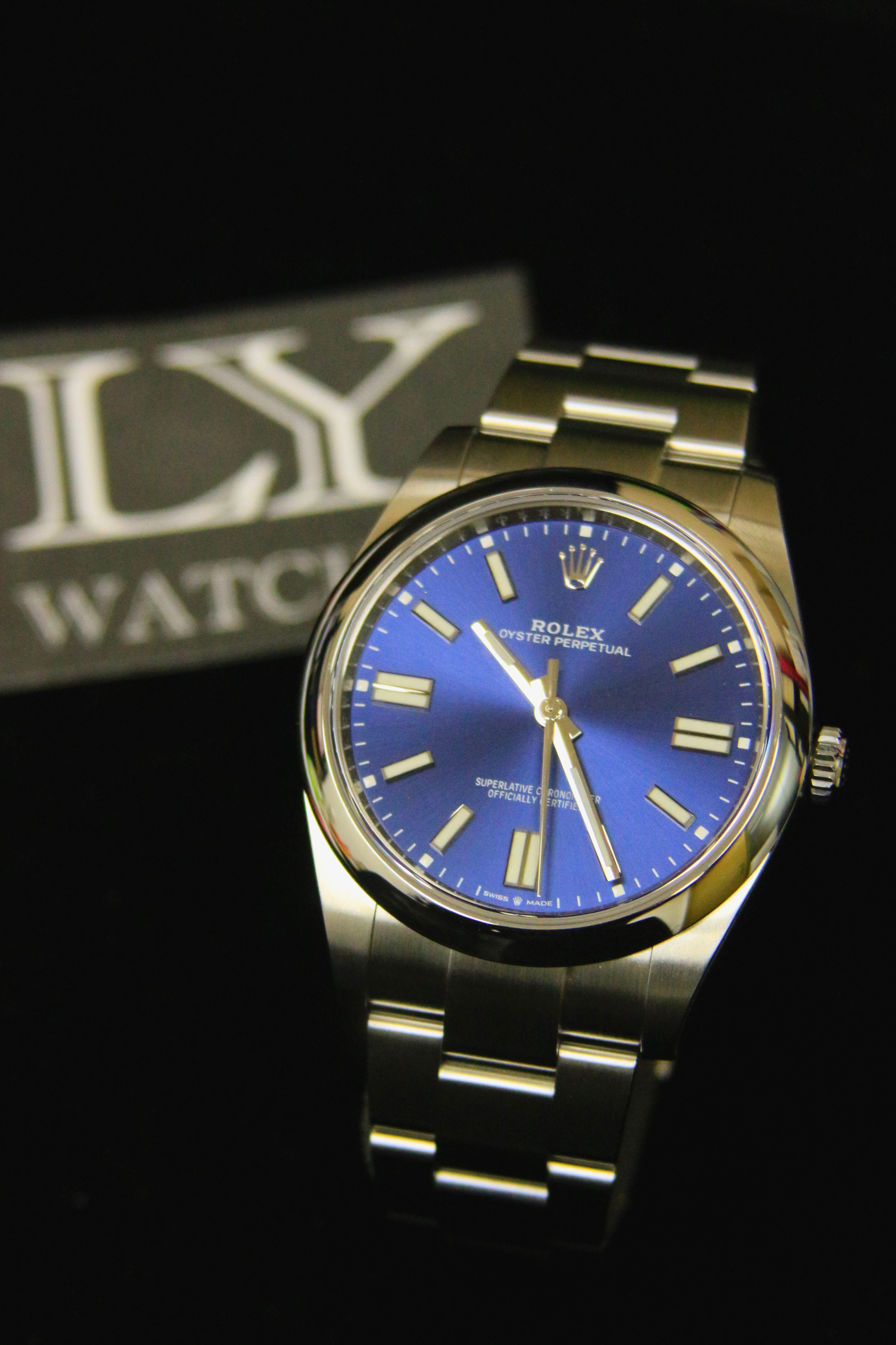 ROLEX OYSTER PERPETUAL 41MM 124300 OYS BRACELET