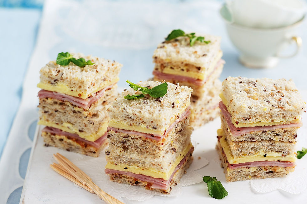 ham-vintage-cheddar-and-tomato-chutney-sandwiches-86838-1