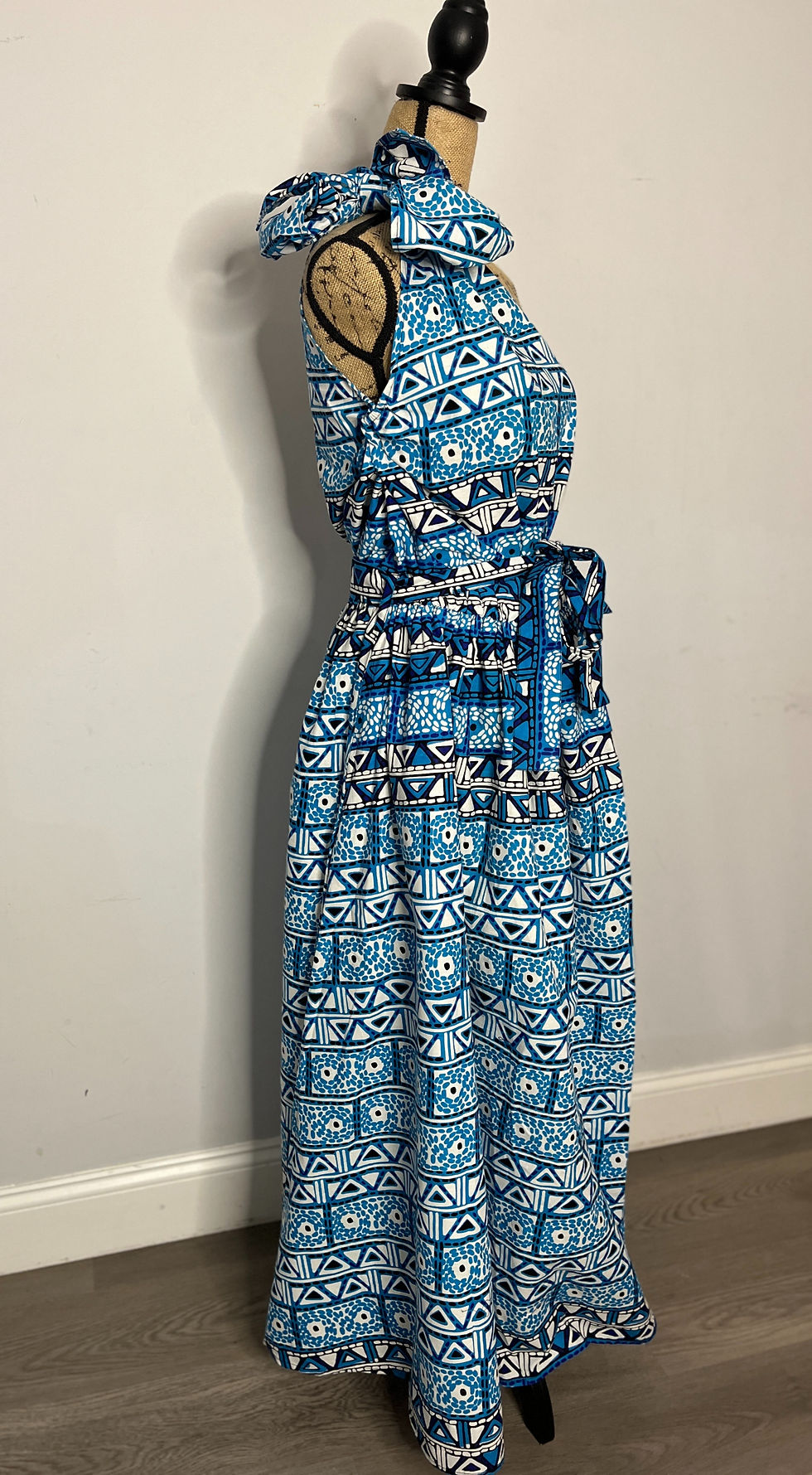 Thumbnail: Oceanic Dress