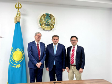 Sayasat Nurbek met with partners of the Lightspeed Venture Partners venture fund