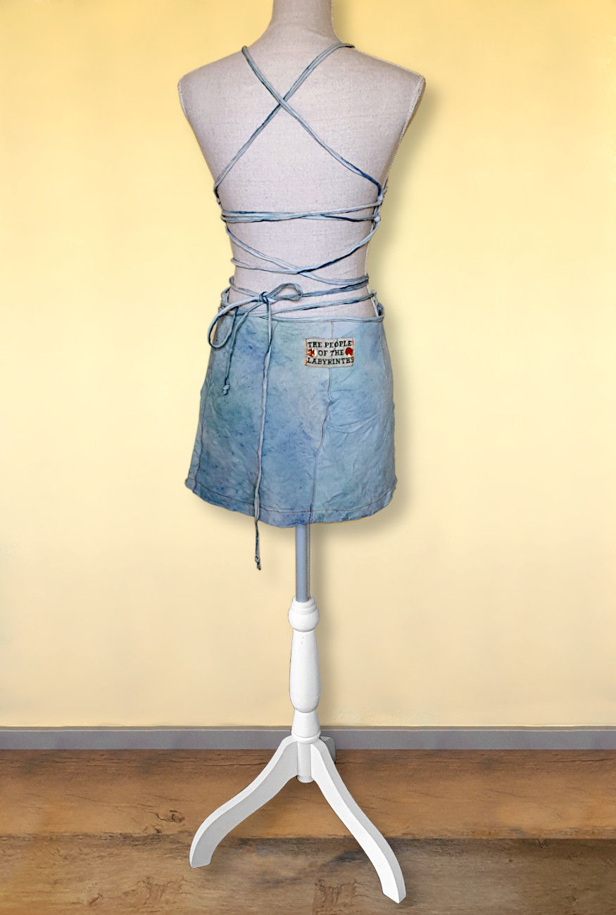 Thumbnail: Pocahonta blue&marin