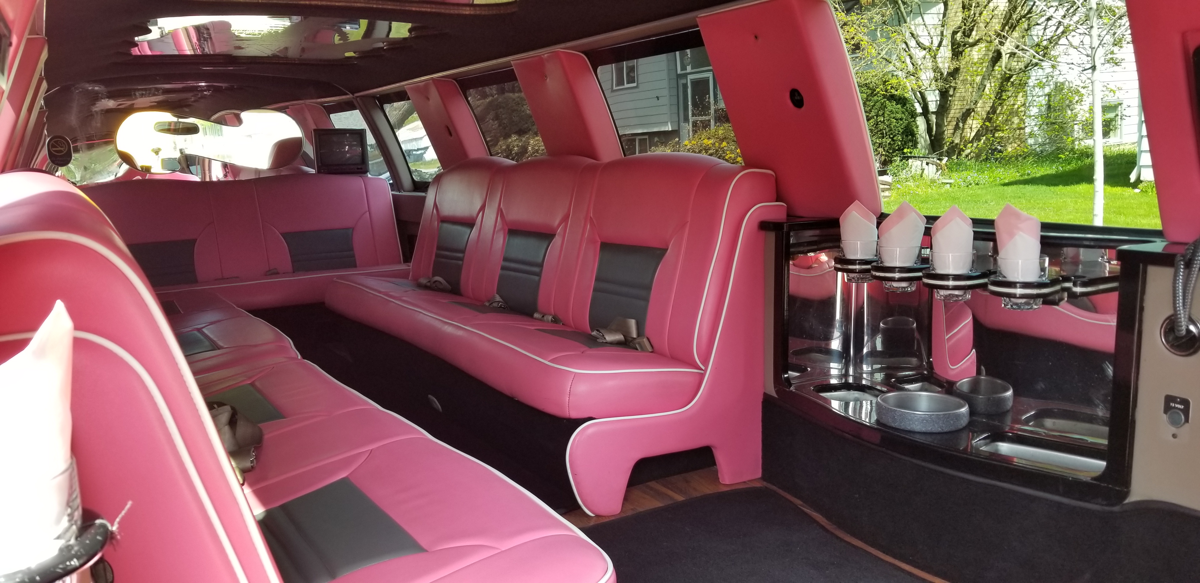 Our Vehicles Timozeens Limousines our vehicles timozeens limousines