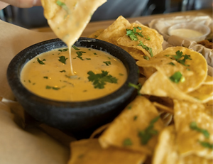 queso%202_edited.png