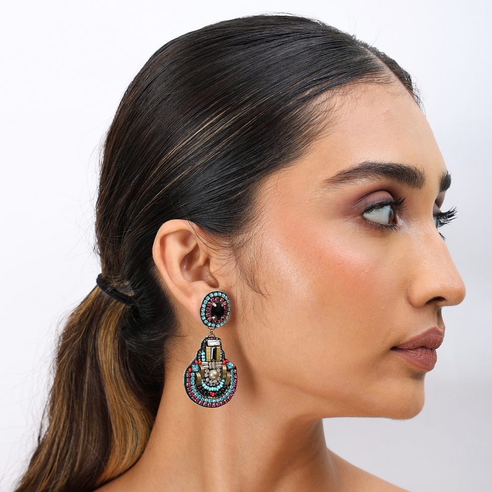 Thumbnail: Bohemian Essence