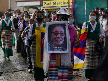 Un saluto a Ama Tapontsang Adhe - portavoce dei diritti umani in Tibet