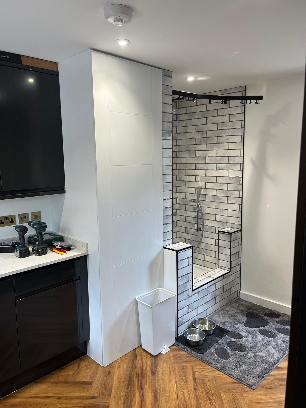 Heathbrow Road – Utility room and bespoke dog wash station