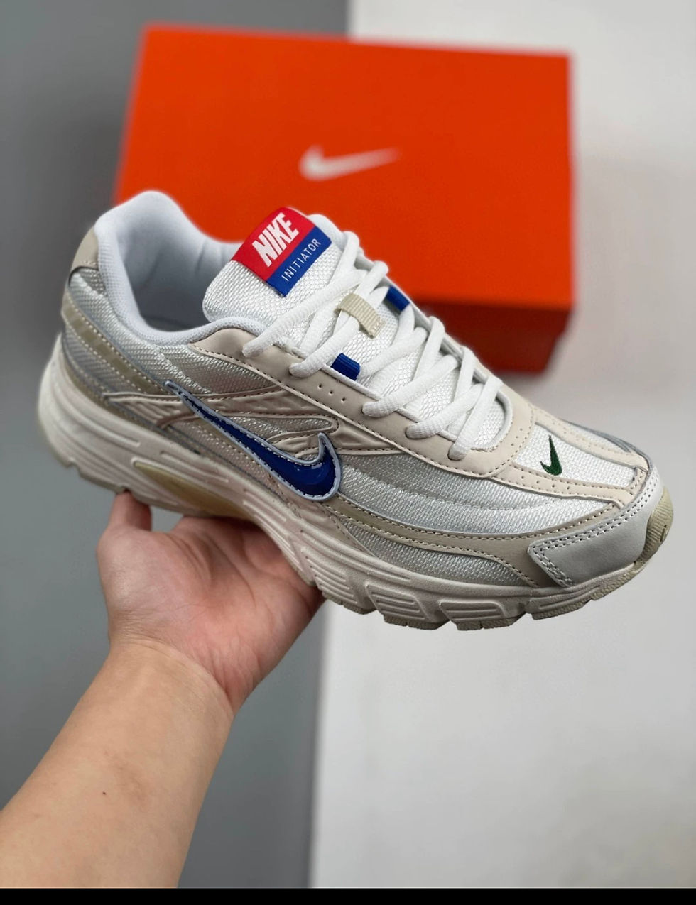 Thumbnail: Nike initiator shoes