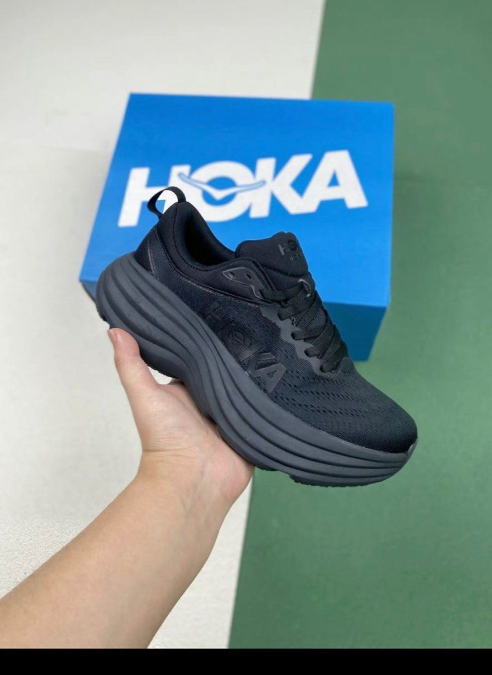 Thumbnail: Hoka bondi 8