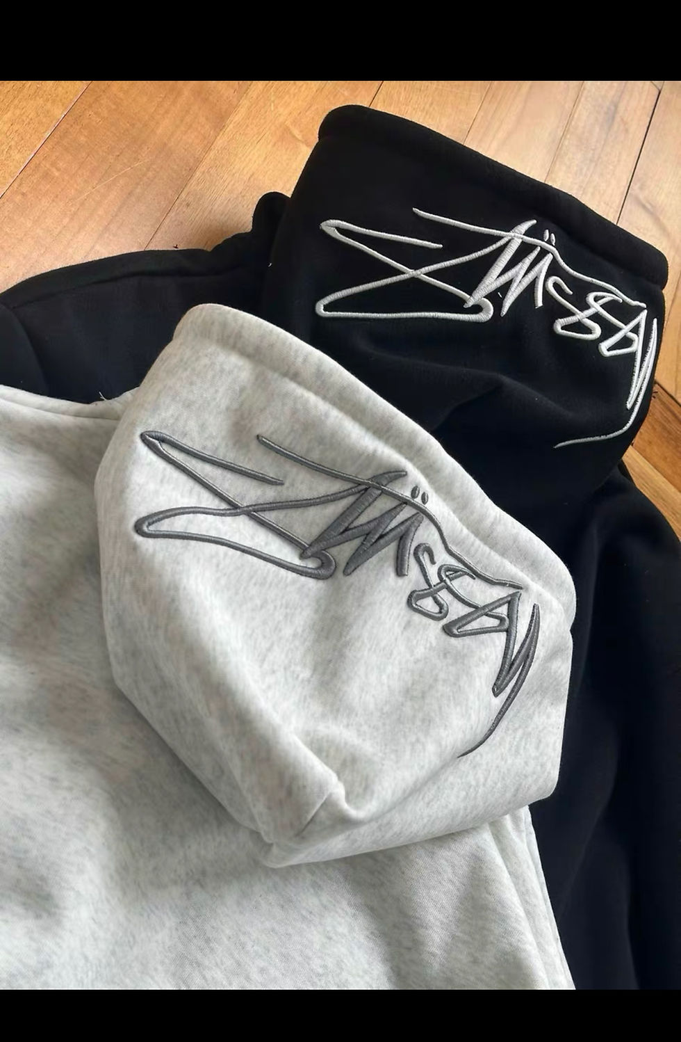 Thumbnail: Stussy letter hoodies