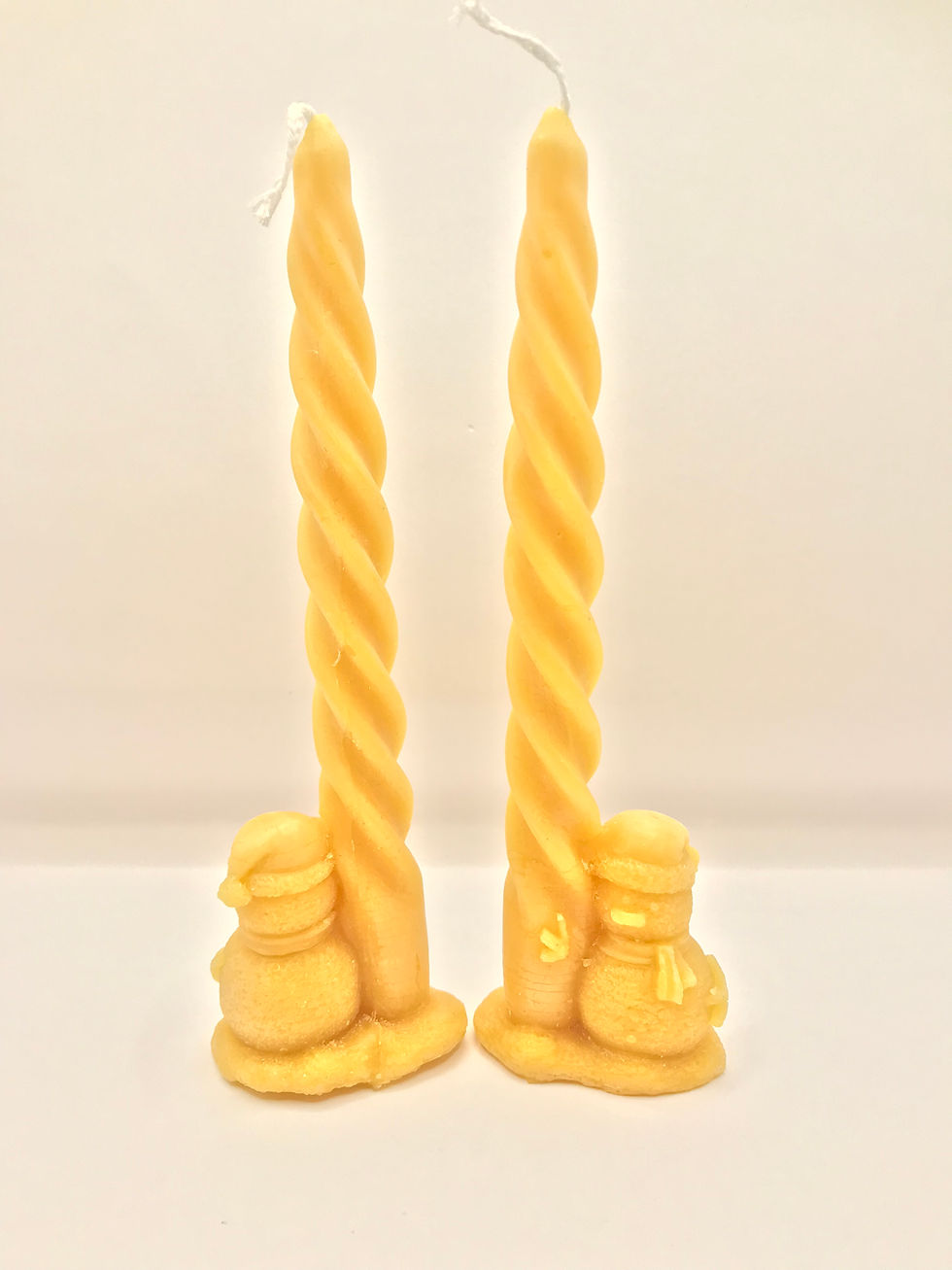 Thumbnail: Two twisted beeswax candles