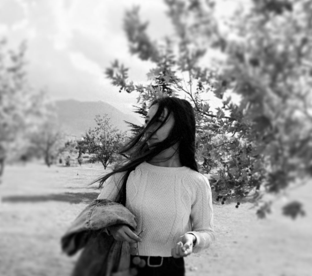 Writer: Alança