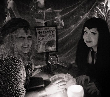 Seven Stars with customer at tarot reading event