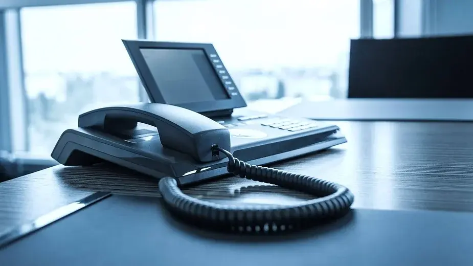 Falkon VoIP business communication partner
