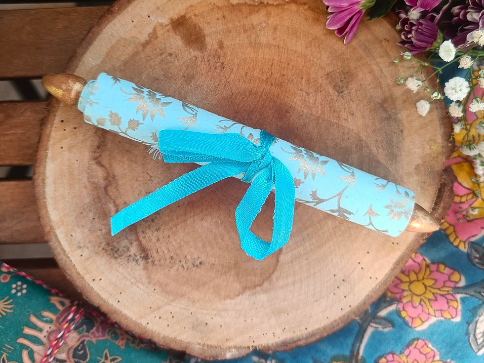 Thumbnail: Hand Made Scroll Style Envelope