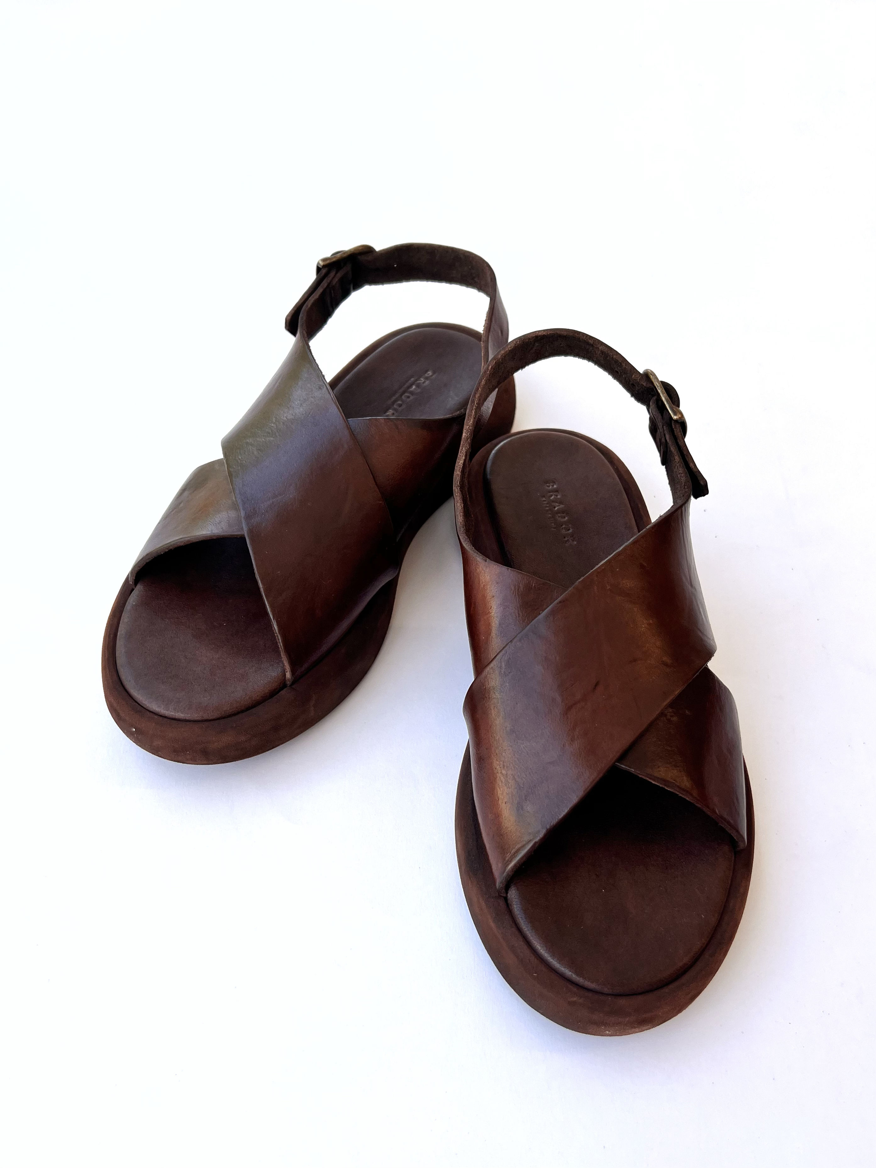 lela tunisie platform sandal