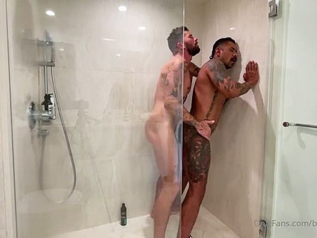 OnlyFans - Shower Me - Chris Damned & Boomer Banks
