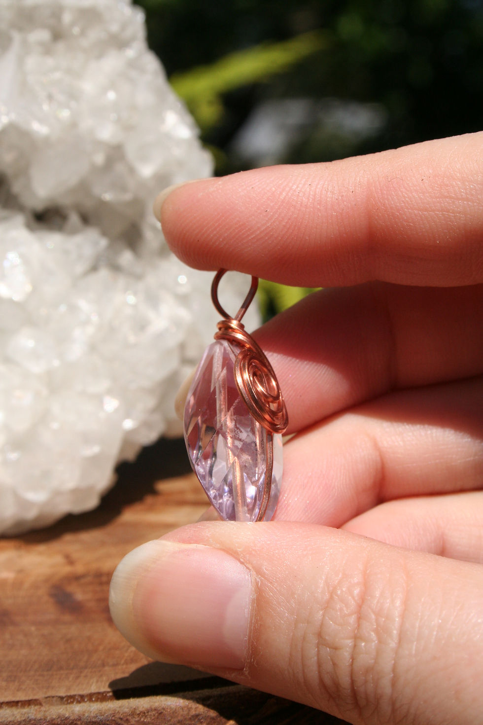 Thumbnail: Faceted Amethyst in Copper