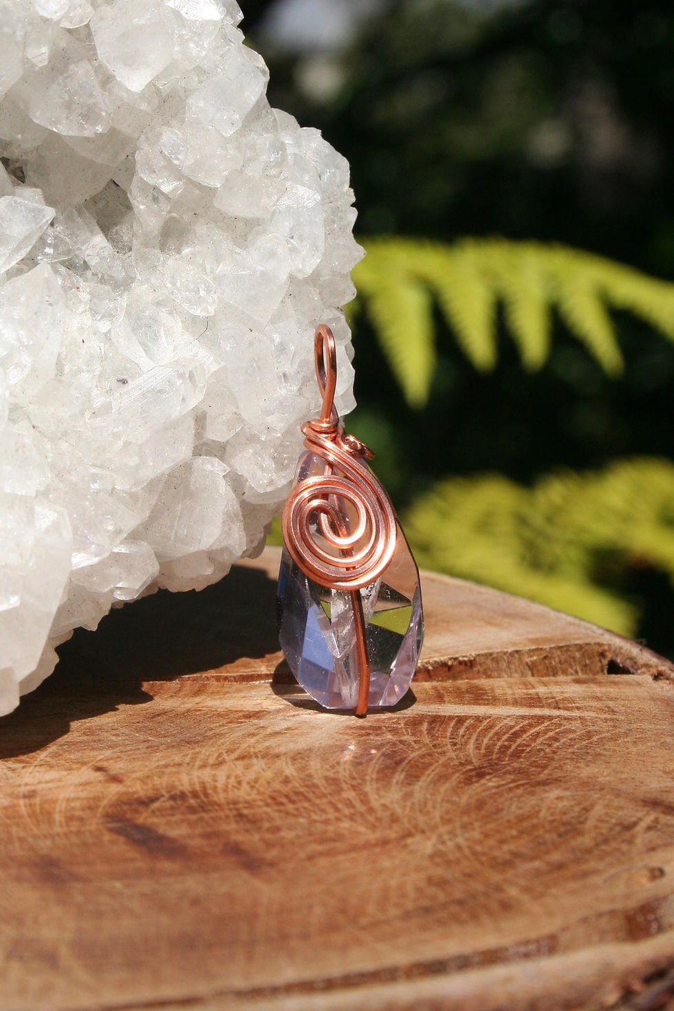 Thumbnail: Faceted Amethyst in Copper