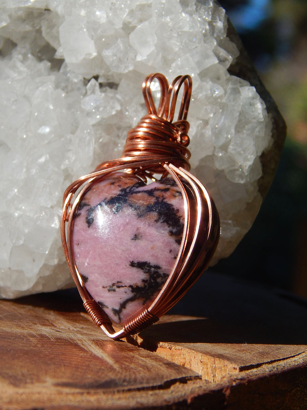 Thumbnail: Rhodonite Heart in Copper