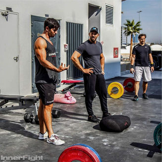 WHY EVERYONE SHOULD BE DOING STRENGTH TRAINING!
