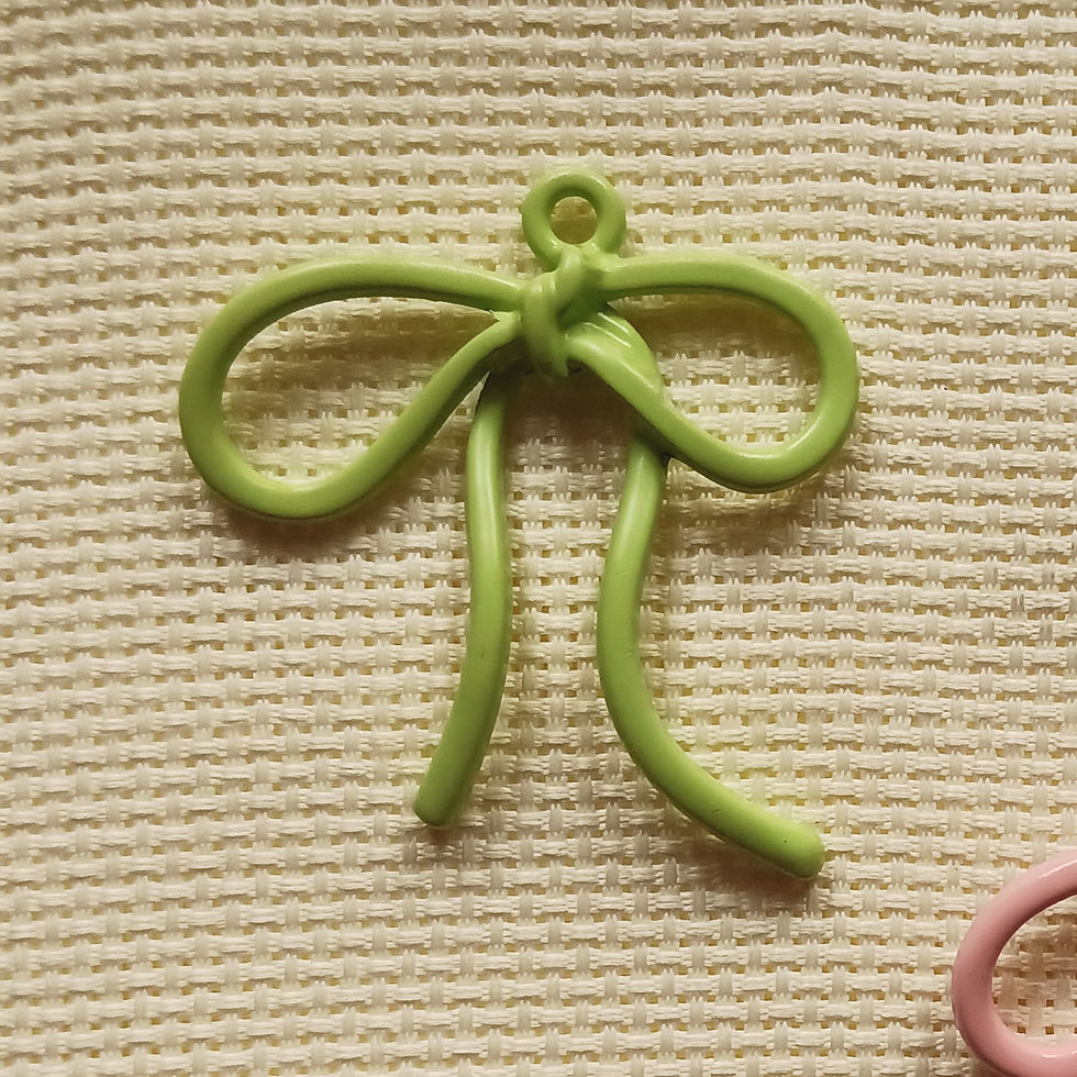 3D Metal Bow Charms in Pista Green