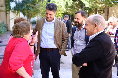 La ANSES presentó el programa adultos mayores en Vicente López