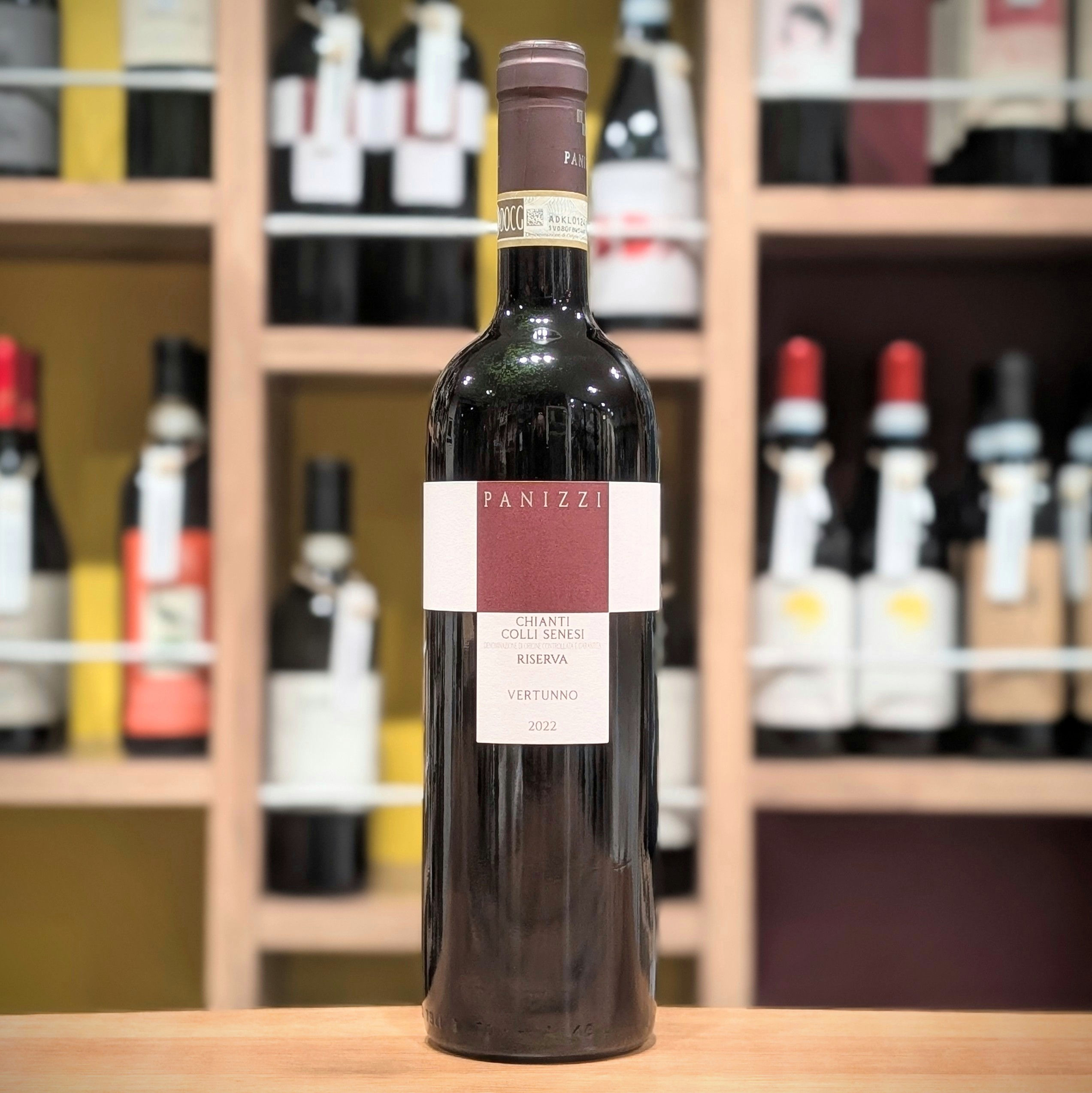 イタリア・トスカーナ州 パニッツィ キアンティ コッリ セネージ リゼルヴァ DOCG “ヴェルトゥンノ” 2022年 赤ワイン 750ml の商品画像