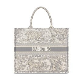 compose_brand=dior&model=book_tote&version=159&p=base_embroidery_m1286ztdtm932&size=718&in