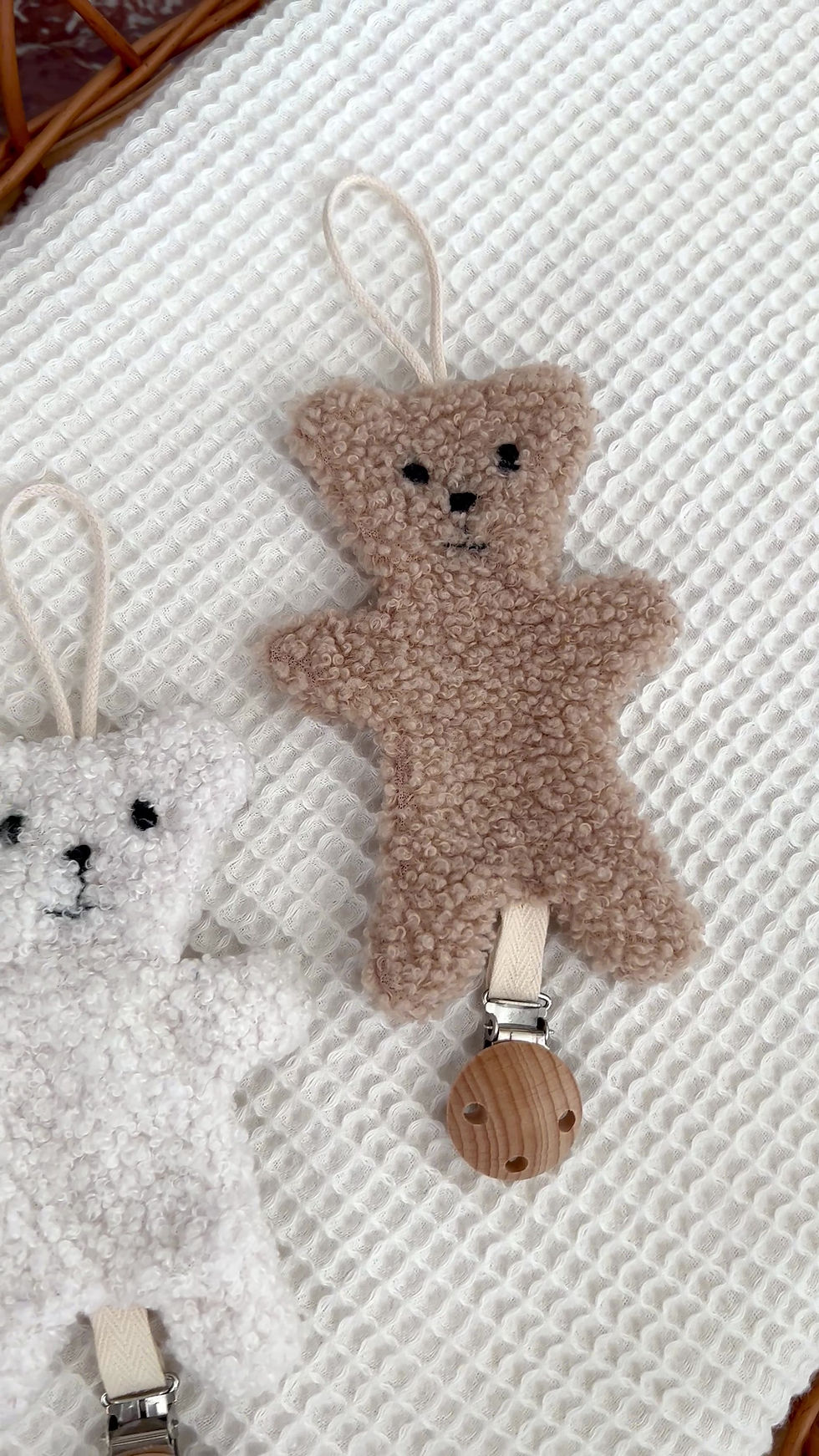 Miniatura: attache tétine ourson