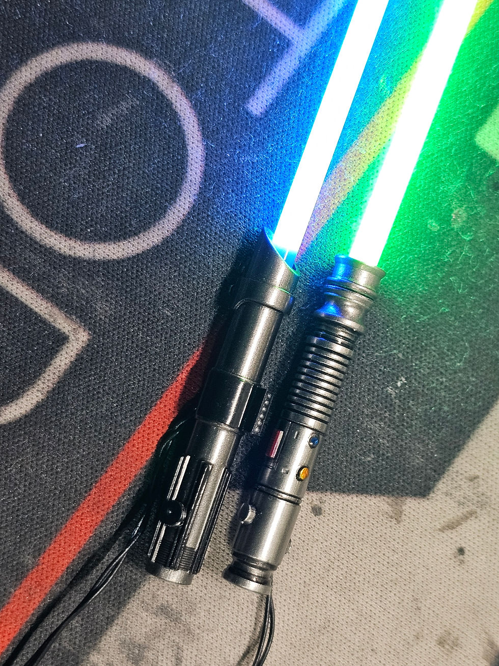 Thumbnail: Anakin Skywalker Padawan Green saber (ki-adi-mundi) laser custom 1/6 CCFL