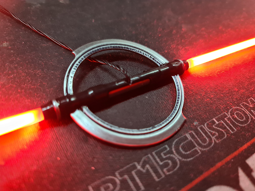 Miniature : NEOLED Inquisitor double sabres laser rouge USB 1/6