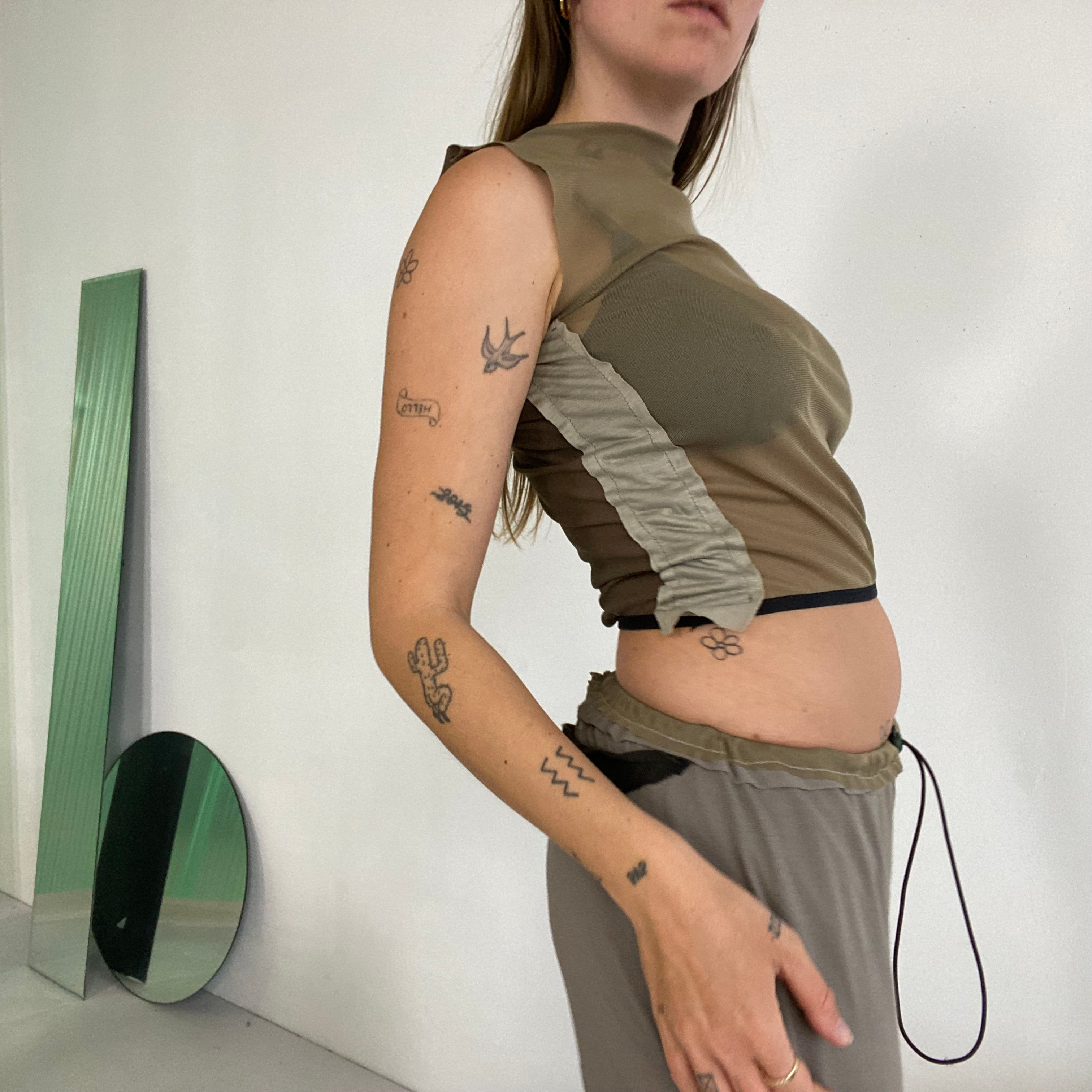 mixed fabric mesh top 