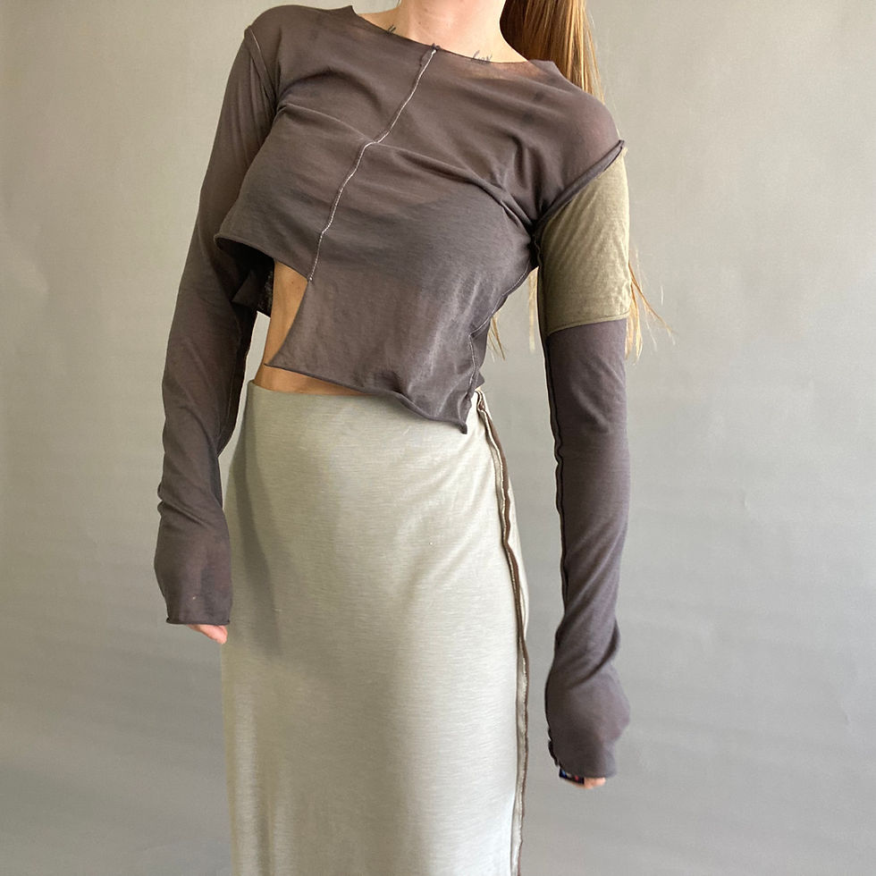 Thumbnail: rozewolk distressed longsleeve tee grey